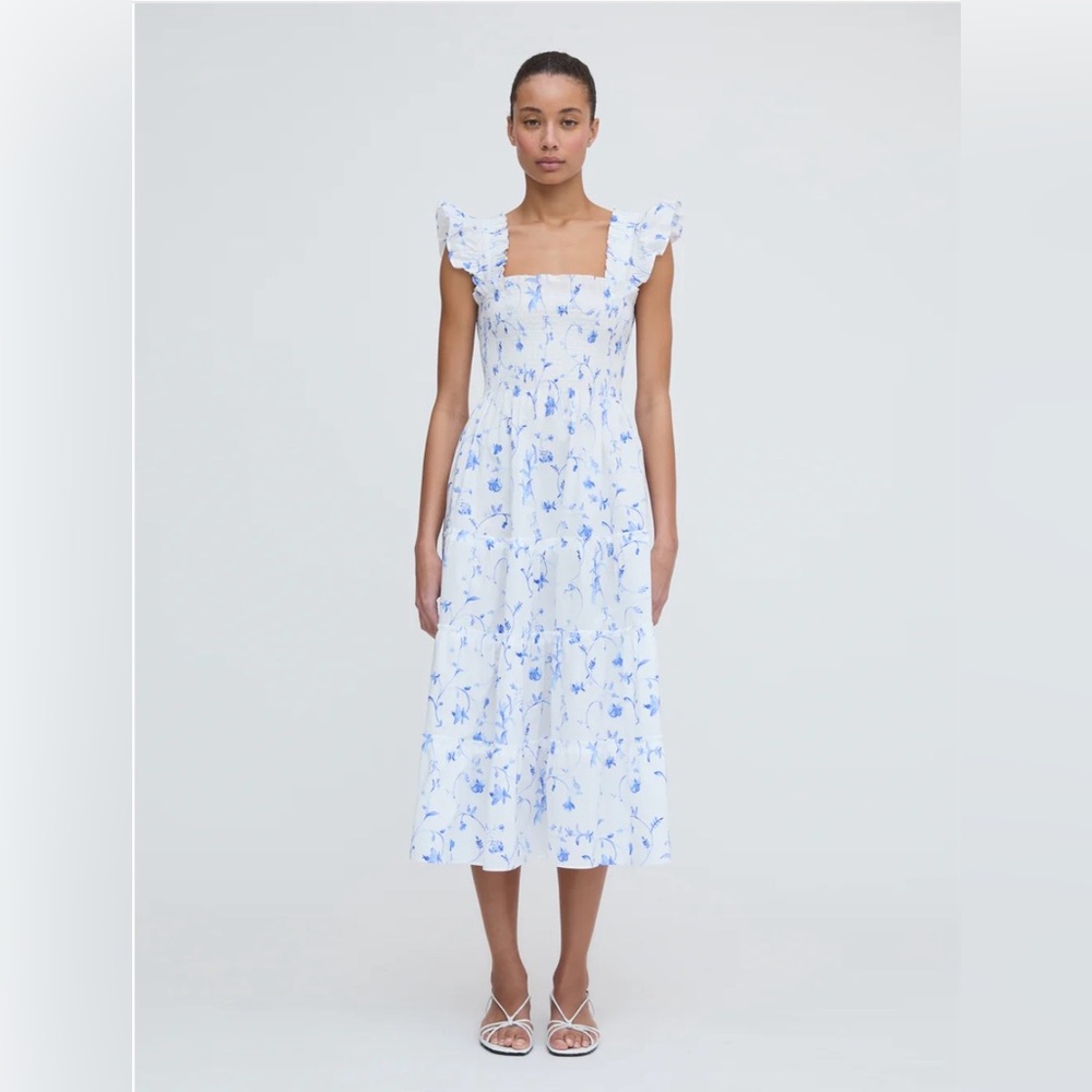 Hill House Ellie Nap Dress size M in Blue Botanical print